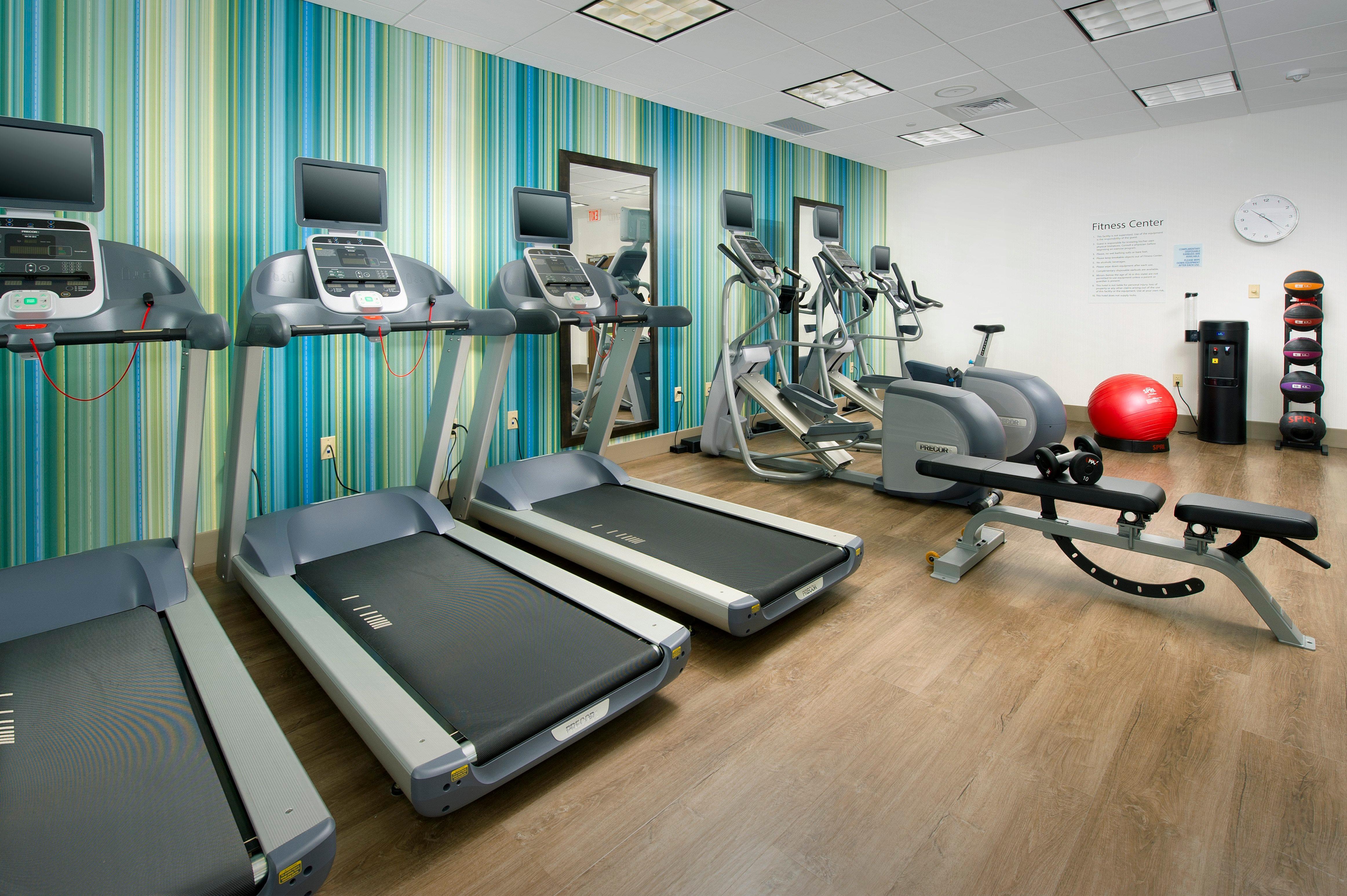 Holiday Inn Express & Suites By Ihg Altoona By Ihg Exteriör bild