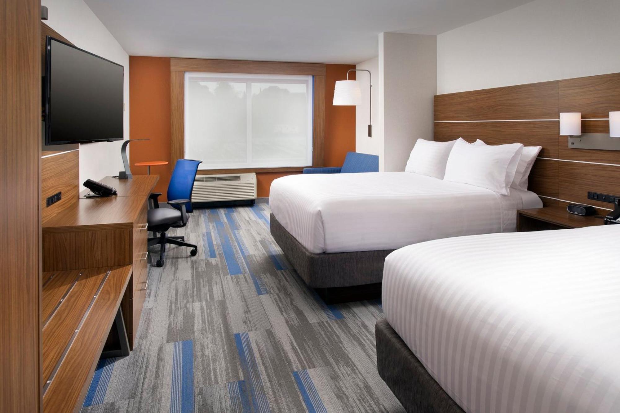 Holiday Inn Express & Suites By Ihg Altoona By Ihg Exteriör bild
